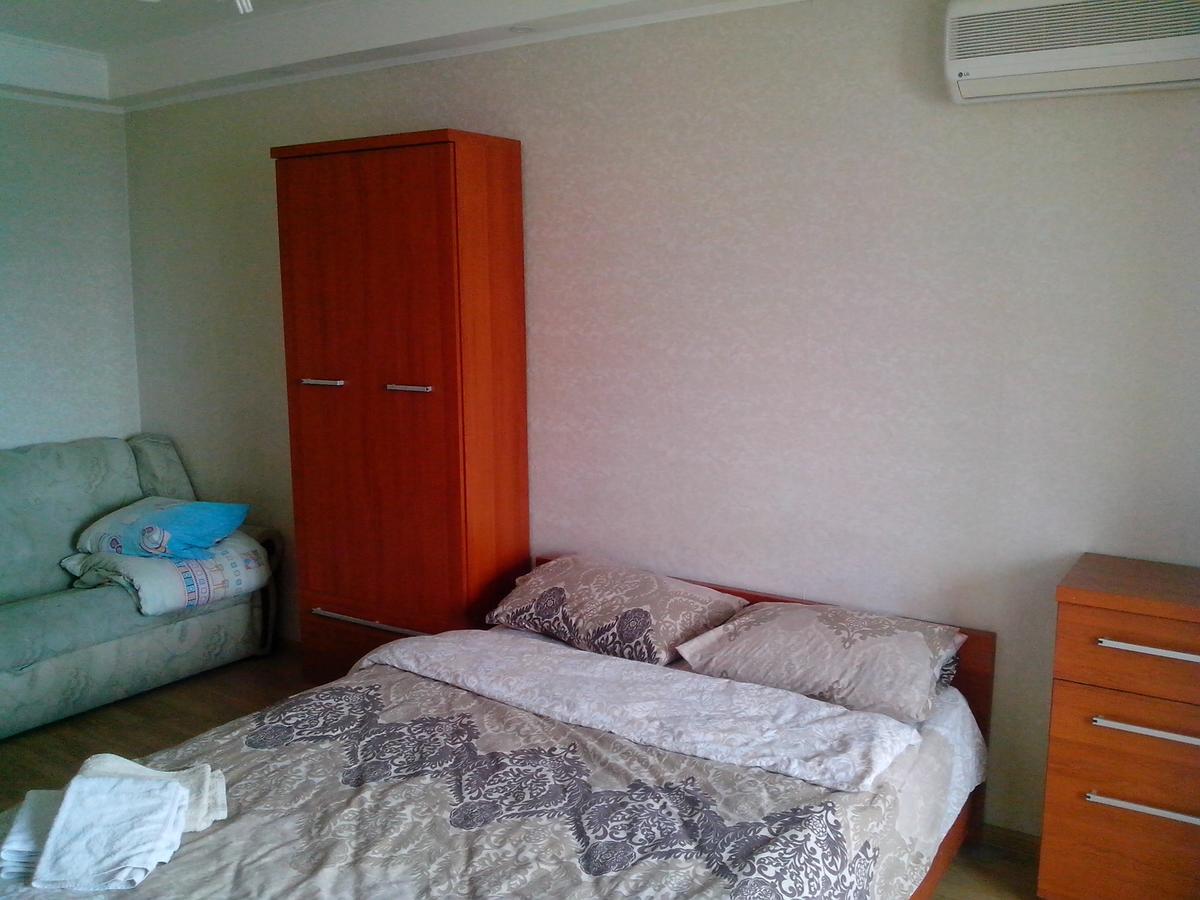 Homelike Flat Near The Iec On Levoberezhnaya Апартаменты *